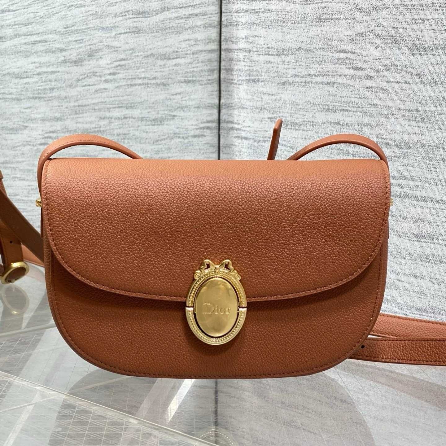 Designer Bag Luxury Bag Shoulder Bag Women Envelope Bag Black Classic Caviar Bag High Quality Leather Crossbody Bag Fashion Understated Elegance Handbag Flap Purse - 1 of 8