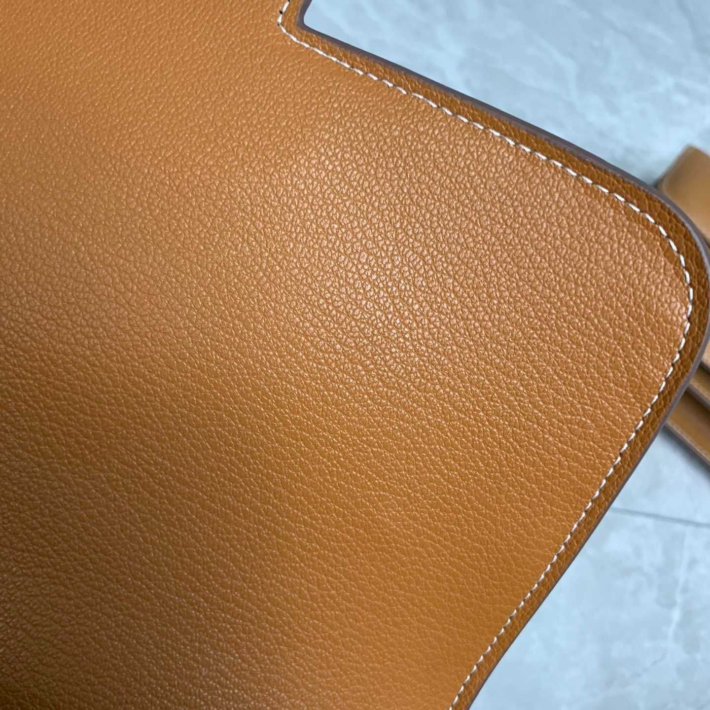 10A Designer bag shoulder womens crossbody high-quality leather handbag fashionable gold lock retro tofu luxury designer new pyaz - 6 of 8