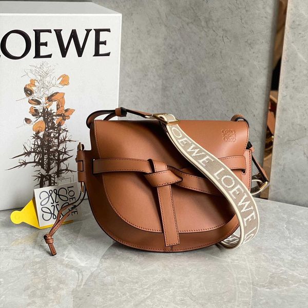 Single shoulder bag evening bag large capacity new model single shoulder cross body bag luxurious designer style classic and fashionable unique and personalized - Bags, Luggage & Accessories - dhbagpay
